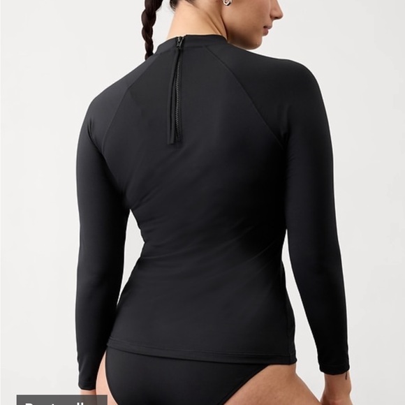 Athleta North Point Rashguard - Picture 3 of 12